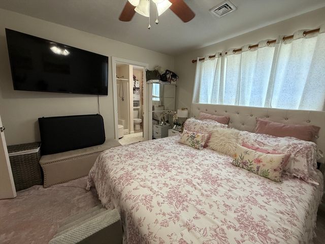 36 Caffoni 17, Leominster, MA 01453