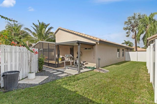 17912 SW 12th Court, Pembroke Pines, FL 33029