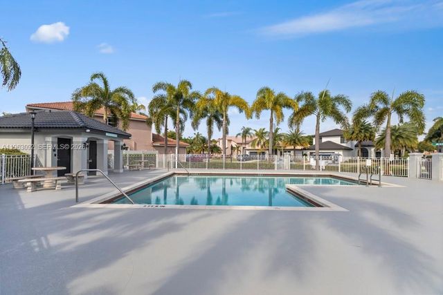 17912 SW 12th Court, Pembroke Pines, FL 33029