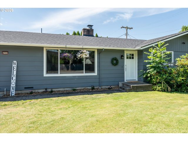 6731 THURSTON Rd, Springfield, OR 97478