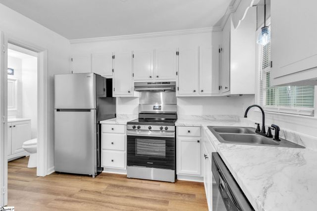 1 Hartsville Drive Unit 16, Taylors, SC 29687