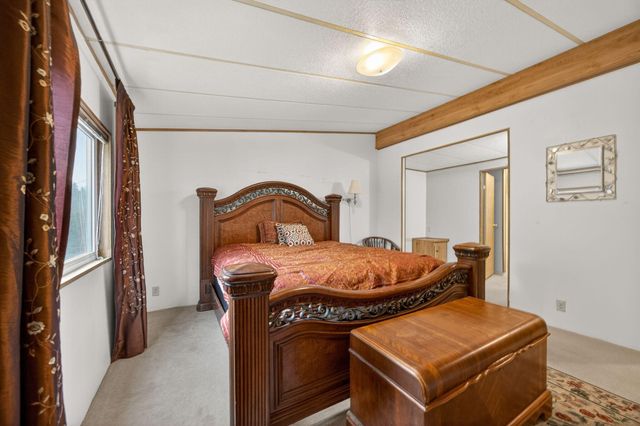 218 Hessar Street, Grants Pass, OR 97527