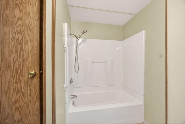 218 Hessar Street, Grants Pass, OR 97527