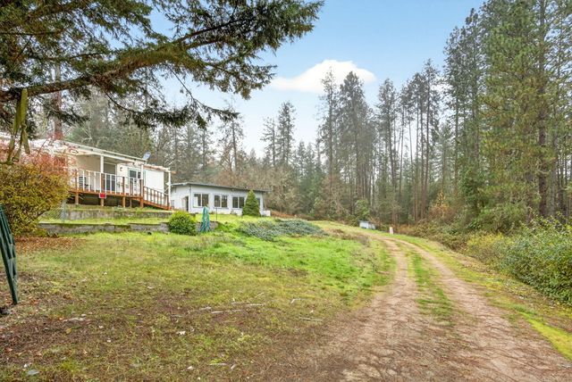 218 Hessar Street, Grants Pass, OR 97527