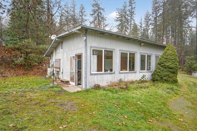 218 Hessar Street, Grants Pass, OR 97527