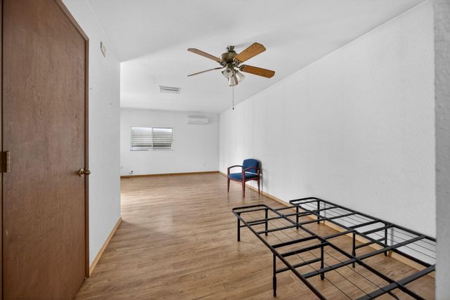 218 Hessar Street, Grants Pass, OR 97527