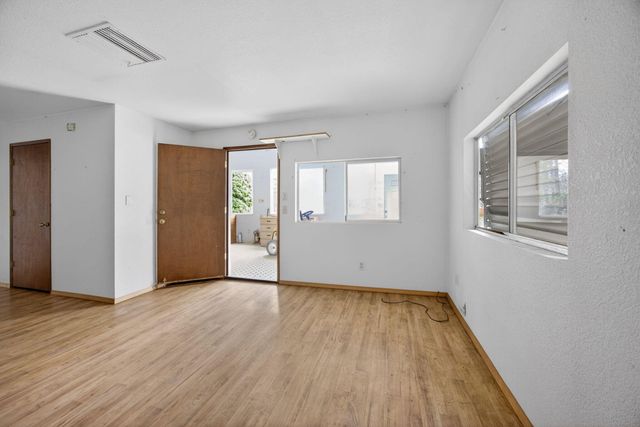 218 Hessar Street, Grants Pass, OR 97527