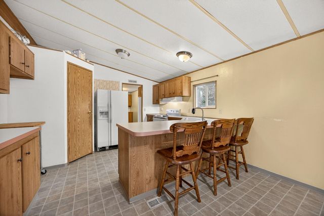 218 Hessar Street, Grants Pass, OR 97527