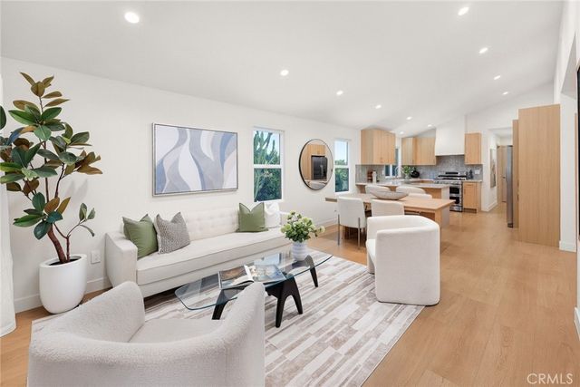 349 Kirby, Los Angeles, CA 90042