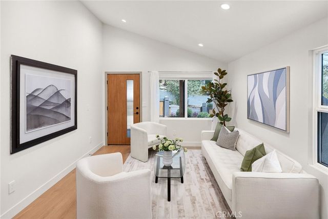 349 Kirby, Los Angeles, CA 90042