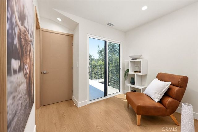 349 Kirby, Los Angeles, CA 90042