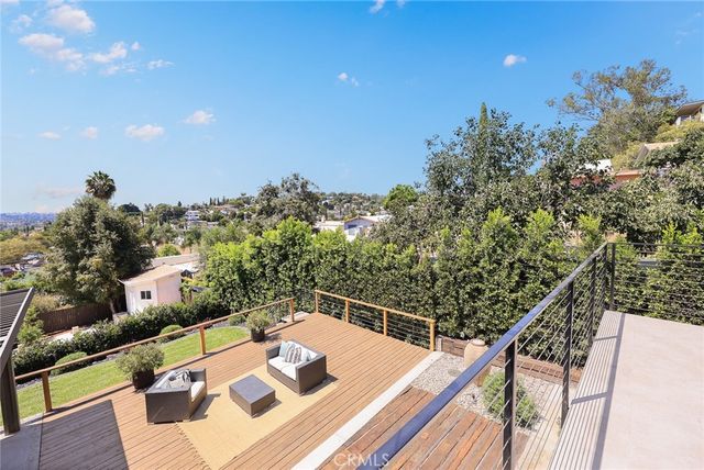 349 Kirby, Los Angeles, CA 90042