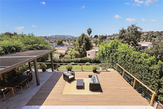 349 Kirby, Los Angeles, CA 90042