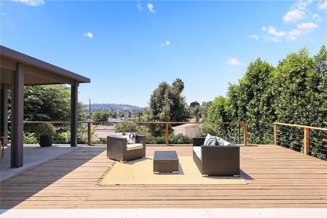349 Kirby, Los Angeles, CA 90042