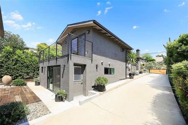 349 Kirby, Los Angeles, CA 90042