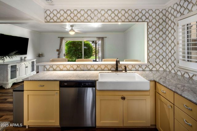 7608 E AVALON Drive, Scottsdale, AZ 85251