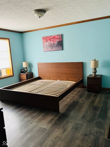 5495 E Greensburg Road, Franklin, IN 46131