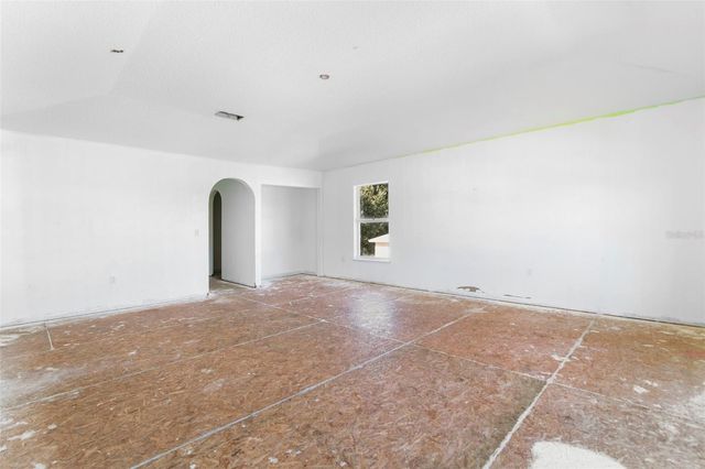 22 LONGFELLOW DRIVE, Palm Coast, FL 32137