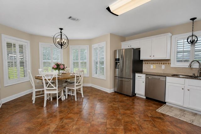 100 Comanchee Court, Thibodaux, LA 70301
