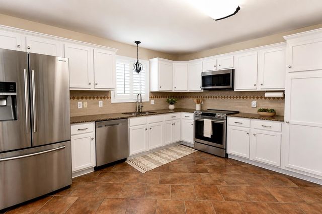 100 Comanchee Court, Thibodaux, LA 70301