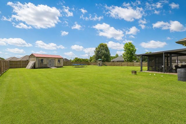 100 Comanchee Court, Thibodaux, LA 70301