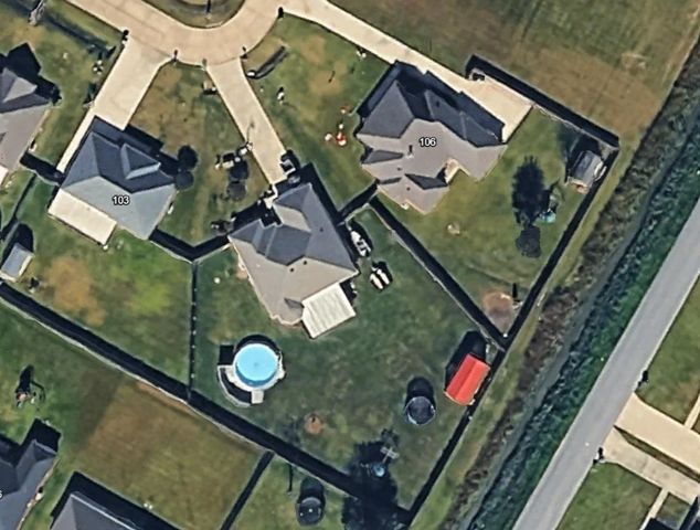 100 Comanchee Court, Thibodaux, LA 70301