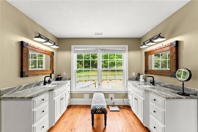 2832 B Wilson Road, Commerce, GA 30529