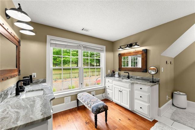 2832 B Wilson Road, Commerce, GA 30529