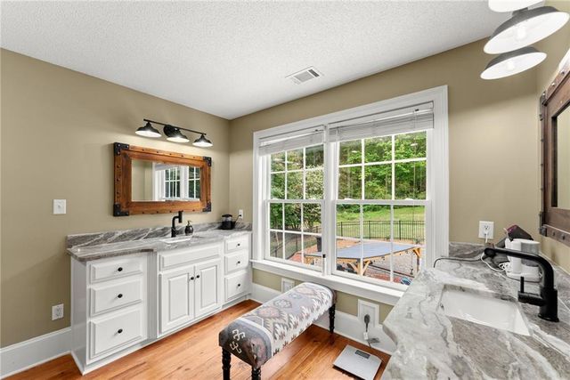 2832 B Wilson Road, Commerce, GA 30529