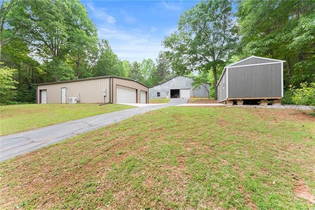 2832 B Wilson Road, Commerce, GA 30529
