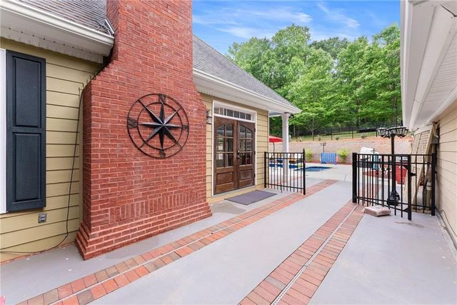 2832 B Wilson Road, Commerce, GA 30529