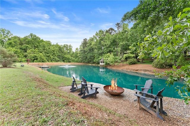 2832 B Wilson Road, Commerce, GA 30529