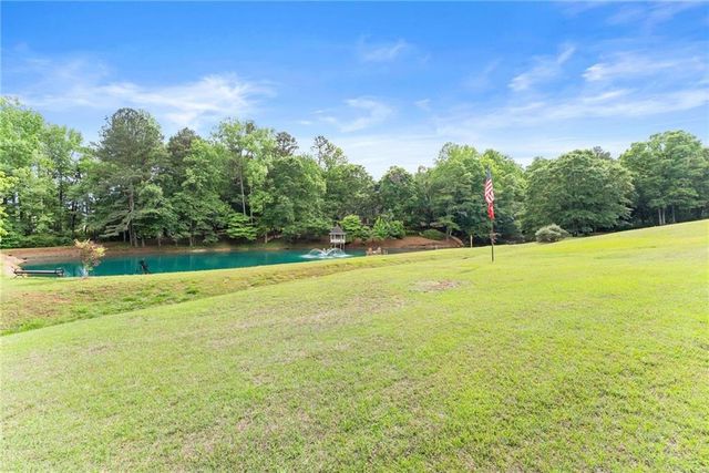 2832 B Wilson Road, Commerce, GA 30529