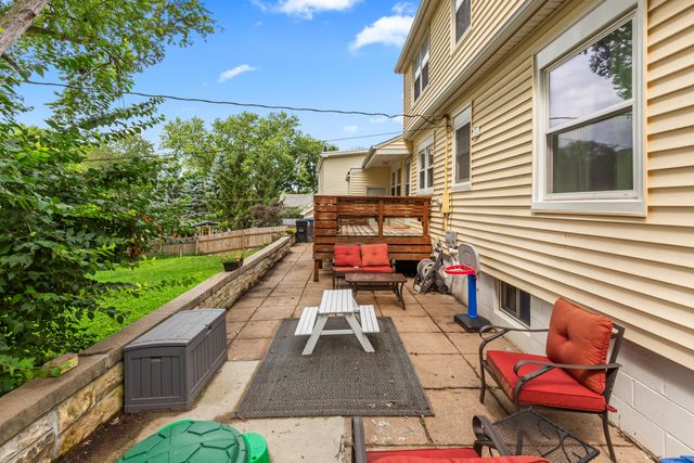 245 ELMWOOD Drive, Council Bluffs, IA 51503