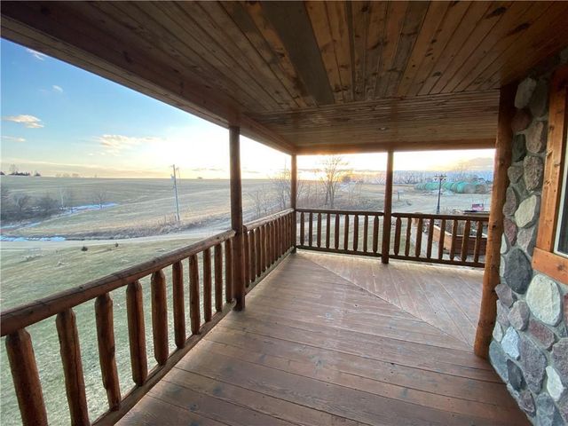 S6966 Johnson Avenue, Viroqua, WI 54665