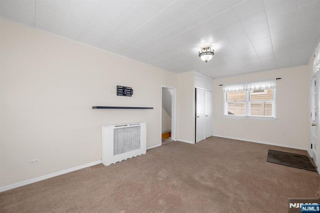 255 Windsor Road, Wood Ridge, NJ 07075