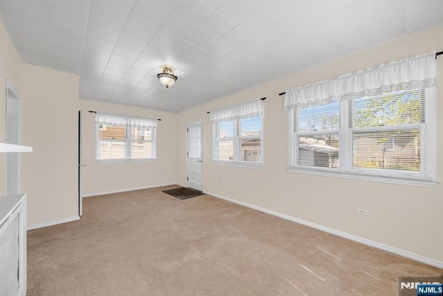 255 Windsor Road, Wood Ridge, NJ 07075