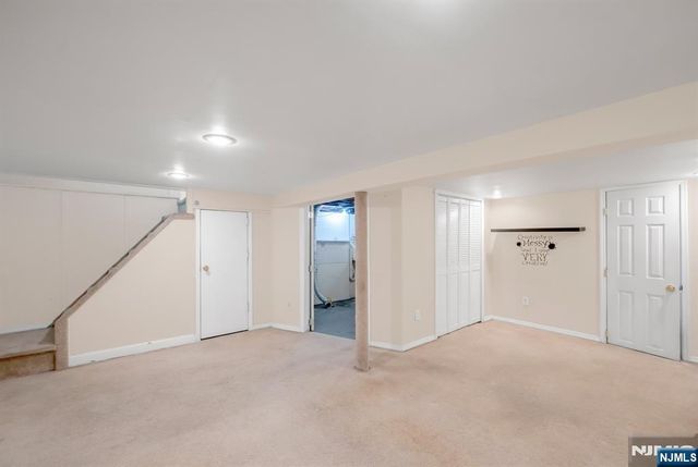 255 Windsor Road, Wood Ridge, NJ 07075