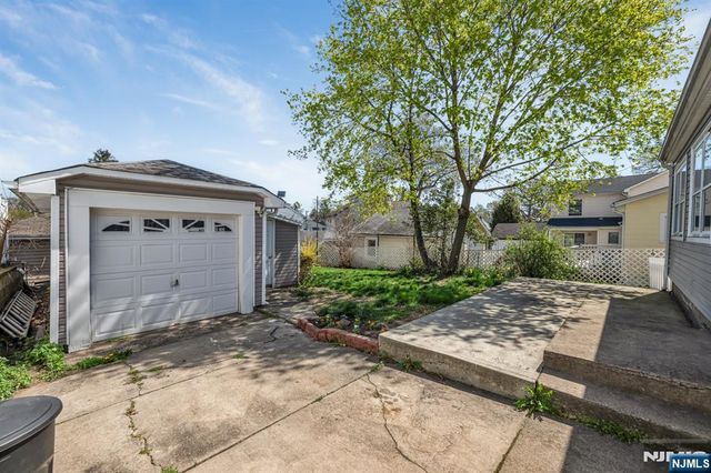 255 Windsor Road, Wood Ridge, NJ 07075