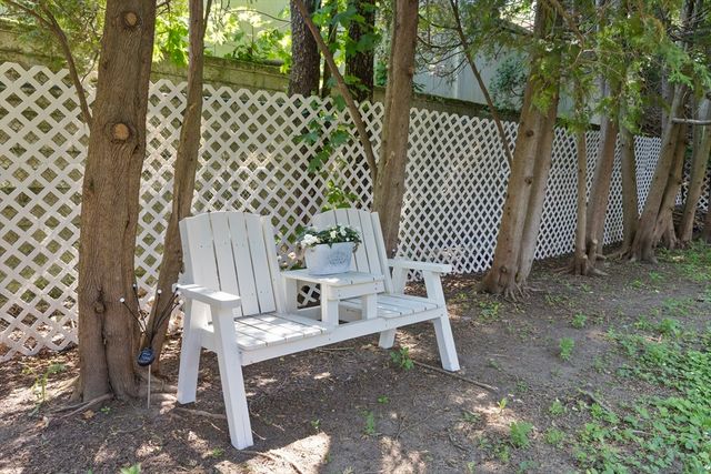 45 Pine Tree Dr, Worcester, MA 01609