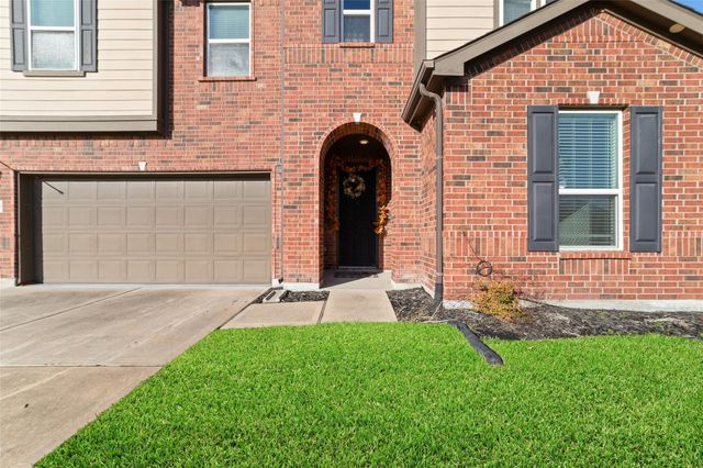 3508 Saxton Green Road, Pearland, TX 77584