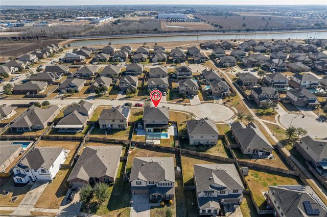 3508 Saxton Green Road, Pearland, TX 77584