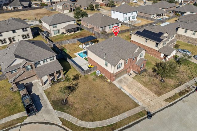 3508 Saxton Green Road, Pearland, TX 77584