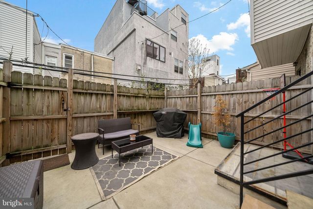 1214 S BONSALL ST, Philadelphia, PA 19146