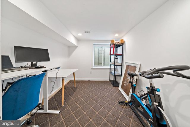 1214 S BONSALL ST, Philadelphia, PA 19146