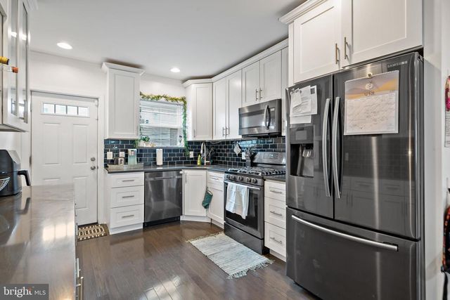 1214 S BONSALL ST, Philadelphia, PA 19146