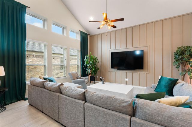 1855 Cypress Canyon Trail, Conroe, TX 77301