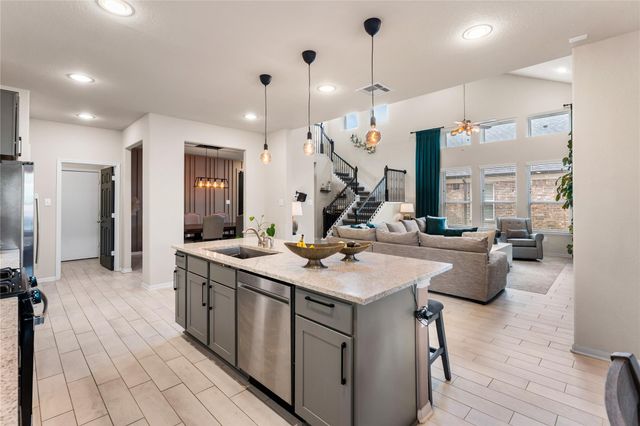 1855 Cypress Canyon Trail, Conroe, TX 77301