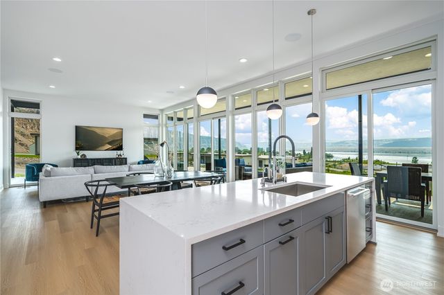 23409 Canopy Drive NW, Quincy, WA 98848