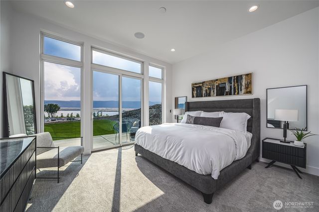 23409 Canopy Drive NW, Quincy, WA 98848